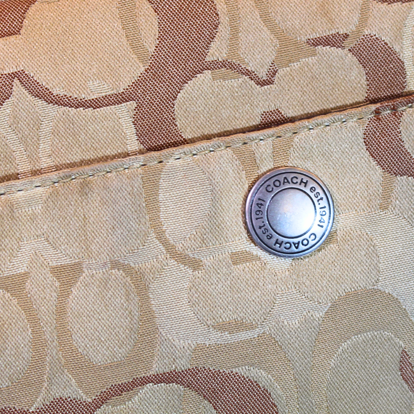 Bolsa mediana cruzada